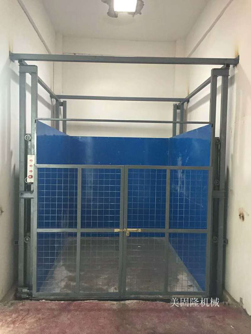 海西导轨式升降货梯价格